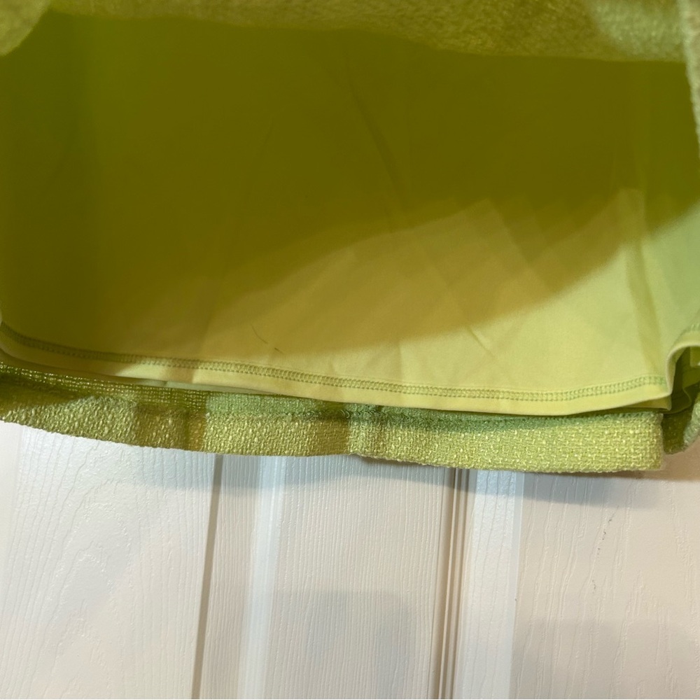 Taylor Elegant Green Tweed Skirt Size 10 ๐ - Picture 4 of 6
